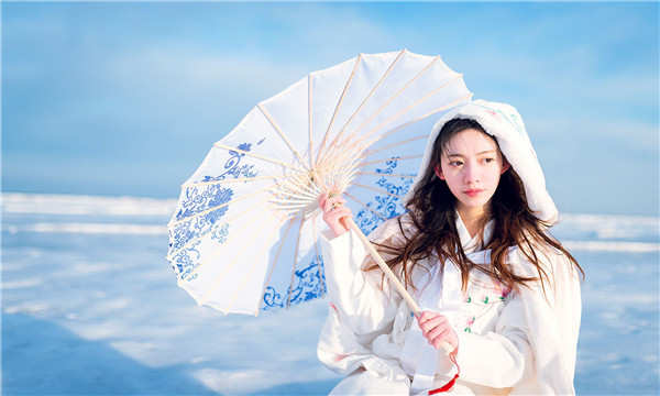 荣成试管代怀生子多少钱一个？助孕之路的费用分析与方案选择